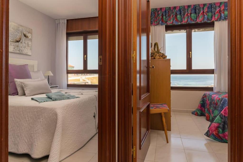 Apto En Primera Linea De Playa كوميلاس المظهر الخارجي الصورة